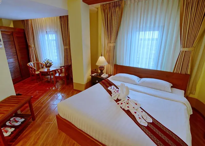 Shwe Ingyinn Hotel Mandalay