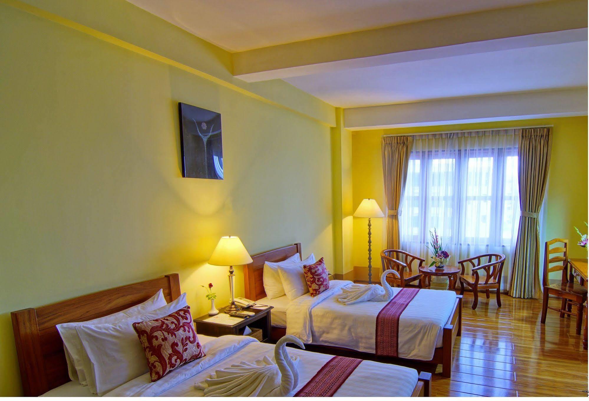 Hotel Shwe Ingyinn Mandalay